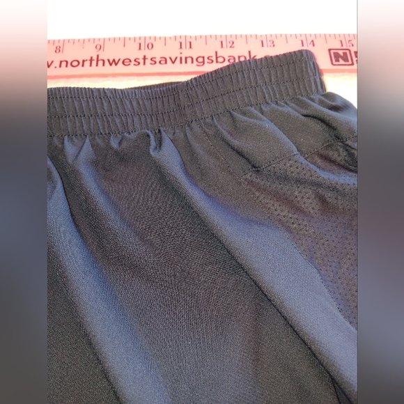 Thinx Women's Black Training Shorts - Size Medium - Picture 7 of 10